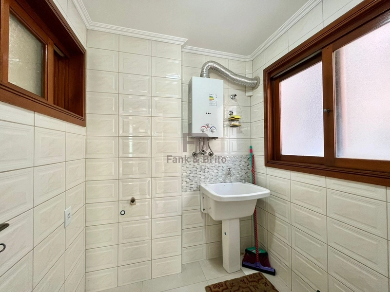 APARTAMENTO 3 DORMITÓRIOS PRÓXIMO AO MAR: 15ª foto da galeria de imagens do imóvel