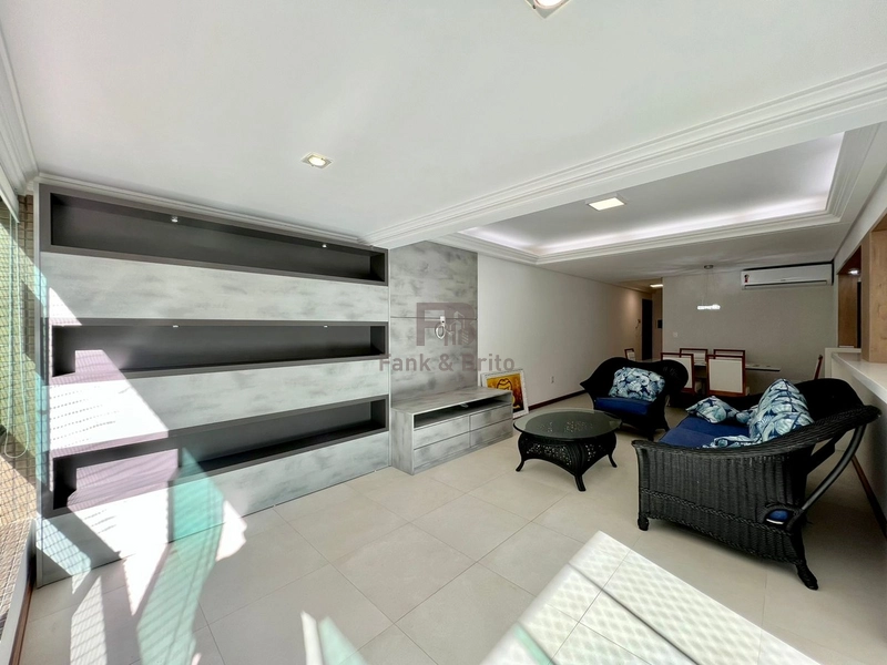 APARTAMENTO 3 DORMITÓRIOS PRÓXIMO AO MAR: 10ª foto da galeria de imagens do imóvel