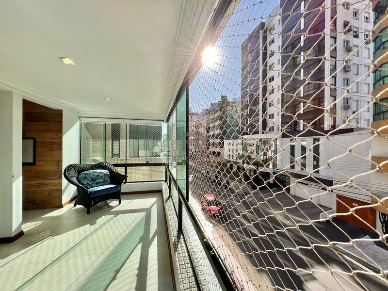 APARTAMENTO 3 DORMITÓRIOS PRÓXIMO AO MAR: 12ª foto da galeria de imagens do imóvel