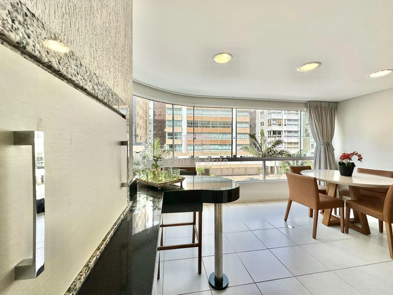 VISTA MAR, FRENTE AVENIDA, BAIRRO NOBRE.: 10ª foto da galeria de imagens do imóvel