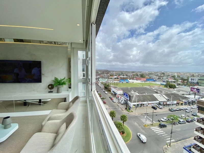 APARTAMENTO NOVO DE FRENTE PARA AVENIDA, COM VISTA PARA O MAR E CIDADE: 3ª foto da galeria de imagens do imóvel