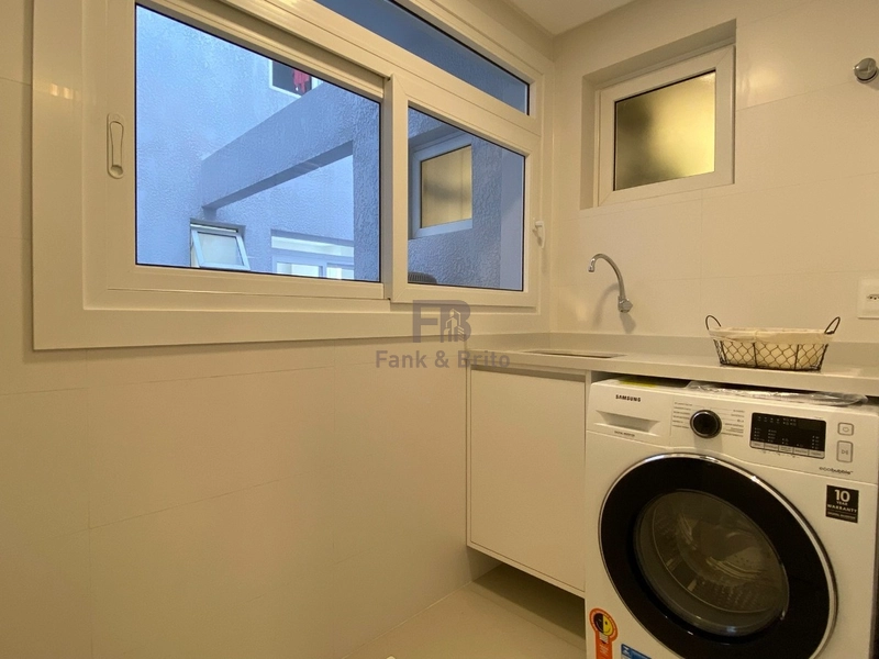 APARTAMENTO NOVO DE FRENTE PARA AVENIDA, COM VISTA PARA O MAR E CIDADE: 24ª foto da galeria de imagens do imóvel