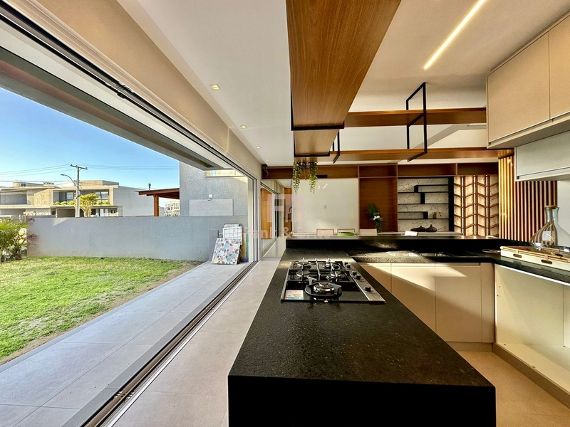 CASA A VENDA EM CONDOMINO FECHADO: 14ª foto da galeria de imagens do imóvel