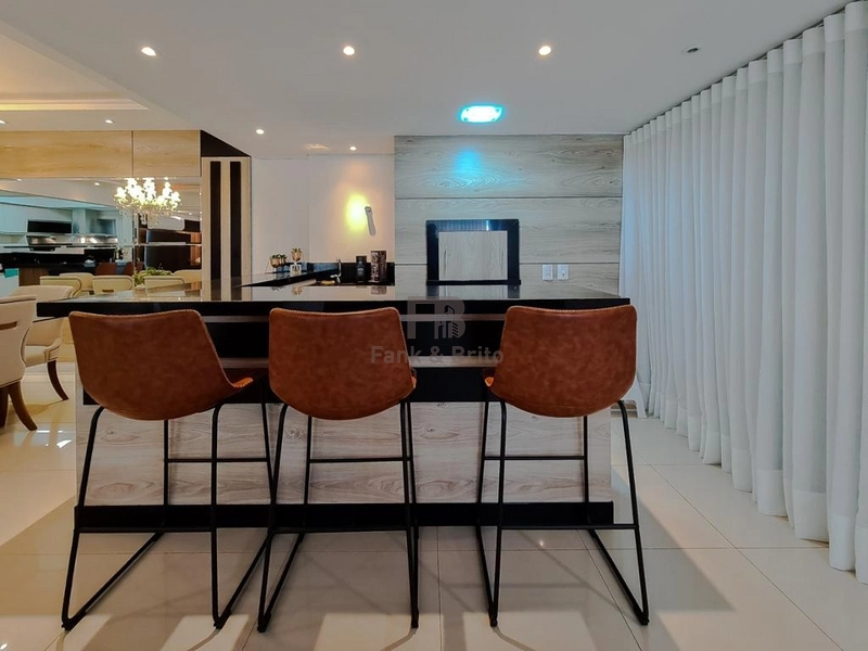 VENDE APARTAMENTO COM VISTA PARA O MAR E AVENIDA UBIRAJARA: 3ª foto da galeria de imagens do imóvel