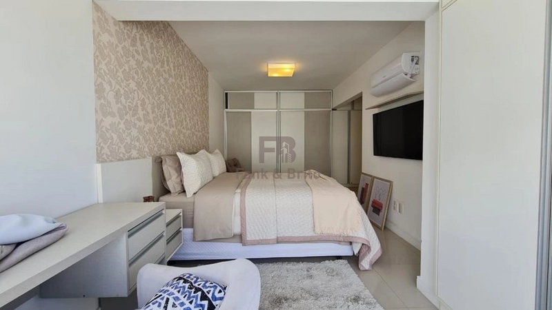 VENDE APARTAMENTO COM VISTA PARA O MAR E AVENIDA UBIRAJARA: 18ª foto da galeria de imagens do imóvel