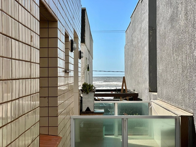 VISTA FANTÁSTICA PARA O MAR: 41ª foto da galeria de imagens do imóvel