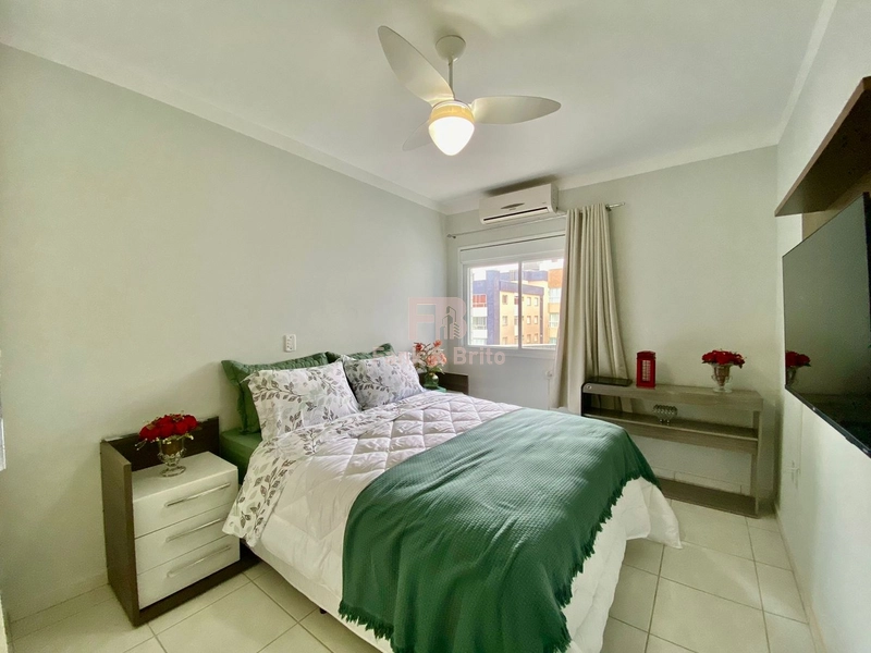 FRENTE AVENIDA COM VISTA MAR: 19ª foto da galeria de imagens do imóvel