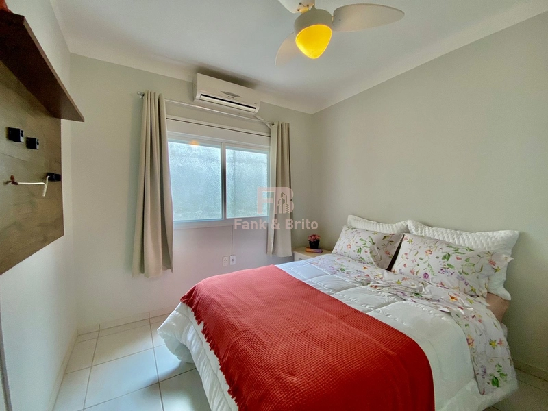 FRENTE AVENIDA COM VISTA MAR: 20ª foto da galeria de imagens do imóvel