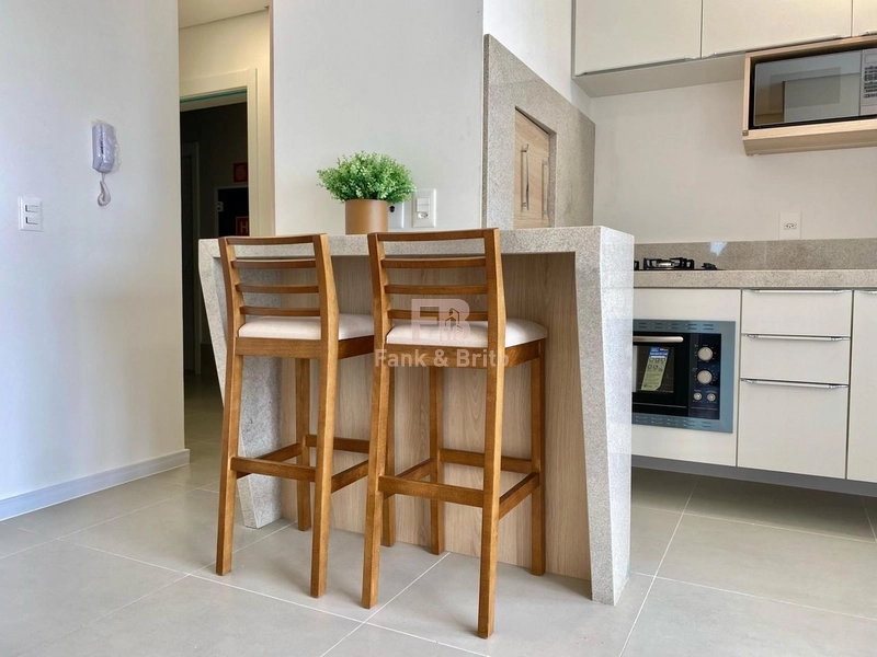 Mobiliado e decorado com  2 dormitorios: 7ª foto da galeria de imagens do imóvel