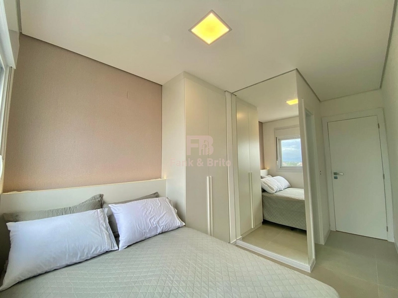 Mobiliado e decorado com  2 dormitorios: 23ª foto da galeria de imagens do imóvel