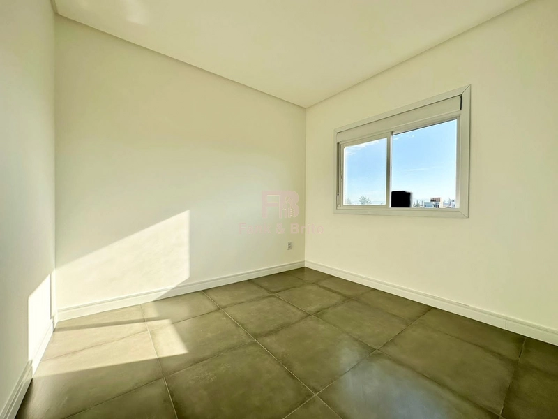 CASA A VENDA PRÓXIMO DO MAR EM CAPÃO DA CANOA: 23ª foto da galeria de imagens do imóvel