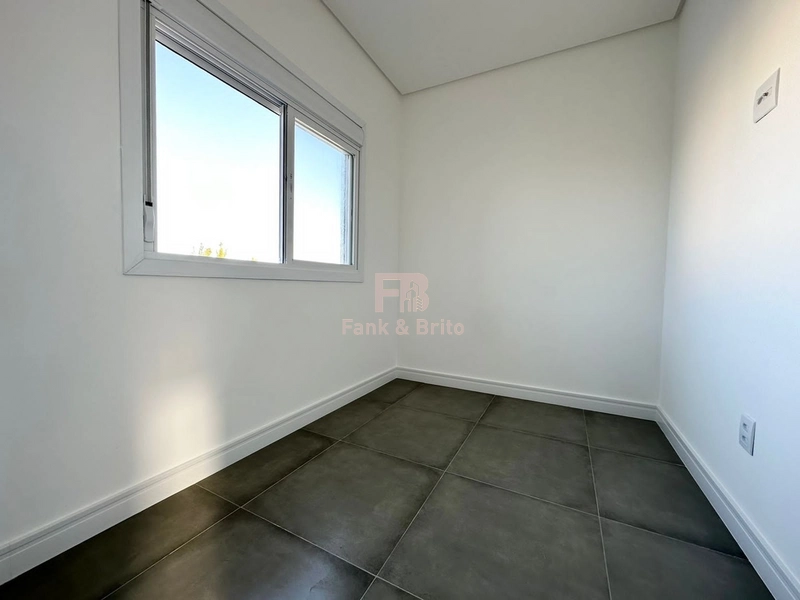 CASA A VENDA PRÓXIMO DO MAR EM CAPÃO DA CANOA: 21ª foto da galeria de imagens do imóvel