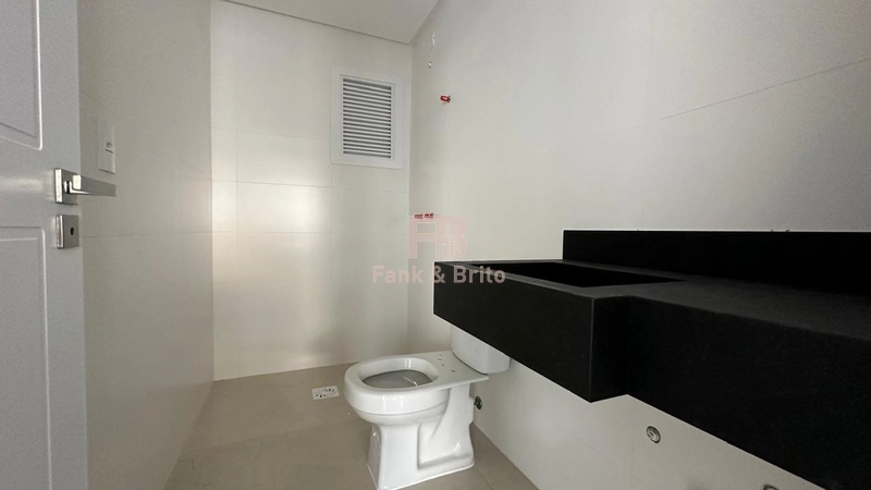 APARTAMENTO NO CENTRO COM INFRA COMPLETA!: 5ª foto da galeria de imagens do imóvel