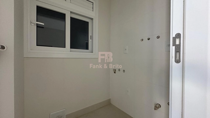 APARTAMENTO NO CENTRO COM INFRA COMPLETA!: 4ª foto da galeria de imagens do imóvel