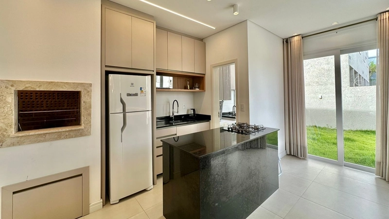 SOBRADO DE ESQUINA MOBILIADO E DECORADO.: 5ª foto da galeria de imagens do imóvel