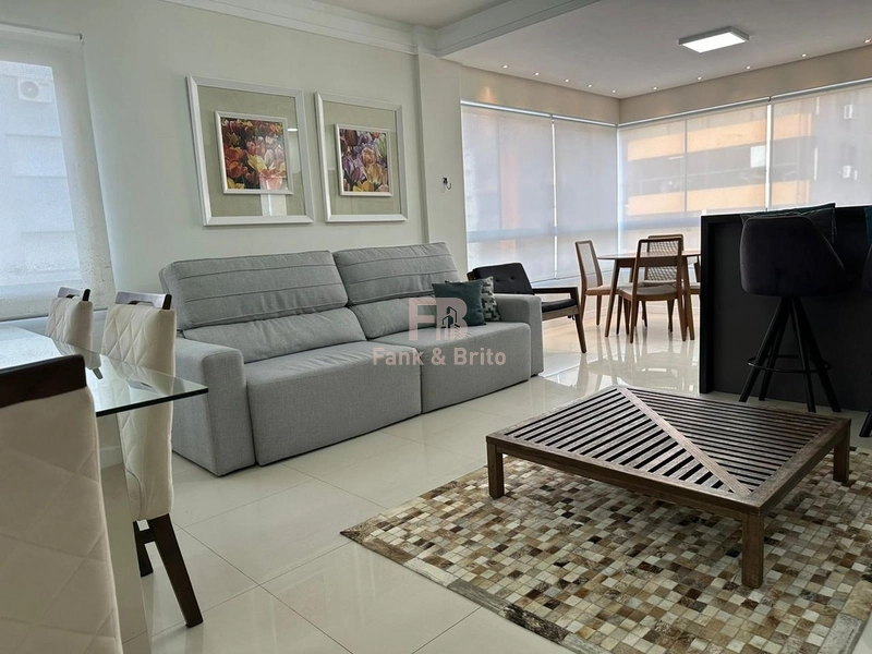 Amplo apartamento de 3 dormitórios em região privilegiada!: 1ª foto da galeria de imagens do imóvel