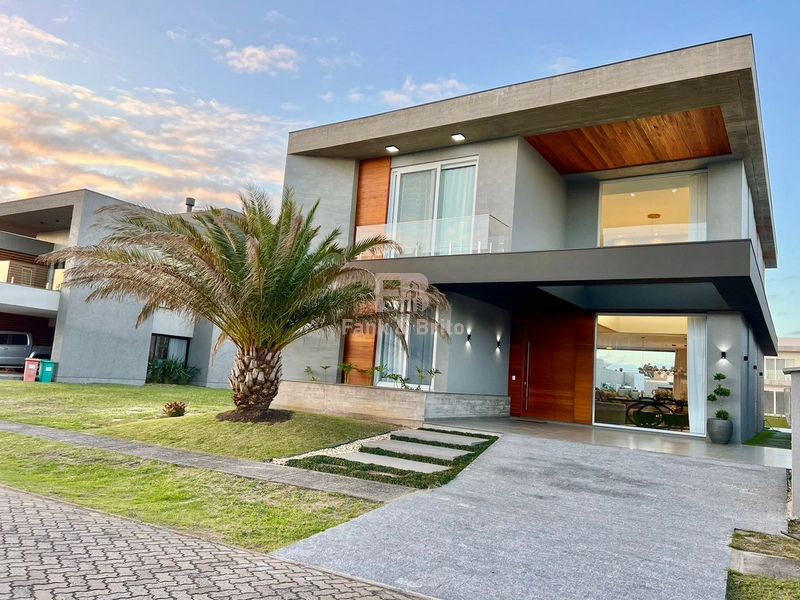 SOBRADO A VENDA DE 4 DORMITÓRIOS NO CAPÃO ILHAS RESORT: 1ª foto da galeria de imagens do imóvel