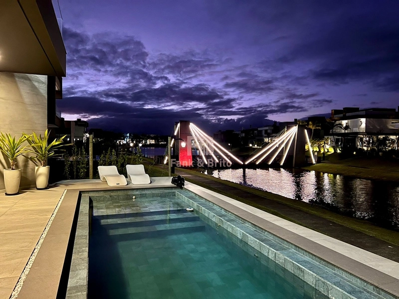 SOBRADO A VENDA DE 4 DORMITÓRIOS NO CAPÃO ILHAS RESORT: 36ª foto da galeria de imagens do imóvel