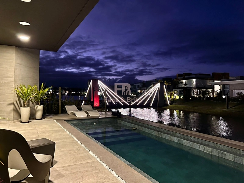 SOBRADO A VENDA DE 4 DORMITÓRIOS NO CAPÃO ILHAS RESORT: 32ª foto da galeria de imagens do imóvel