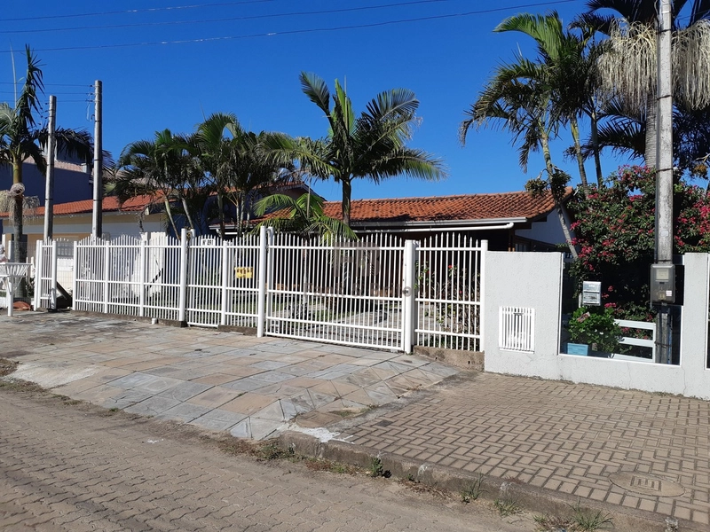 LINDA CASA A VENDA  NO BAIRRO GIRASSOL EM CAPÃO DA CANOA: 2ª foto da galeria de imagens do imóvel