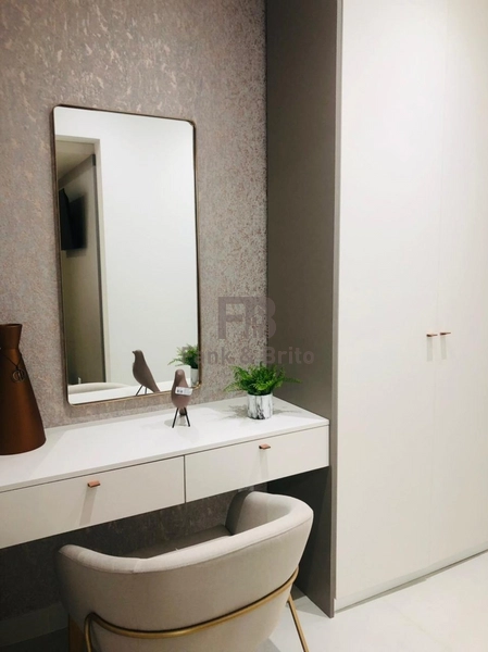 VENDE APARTAMENTO FINAMENTE MOBILIADO E DECORADO EM ZONA NOBRE: 16ª foto da galeria de imagens do imóvel