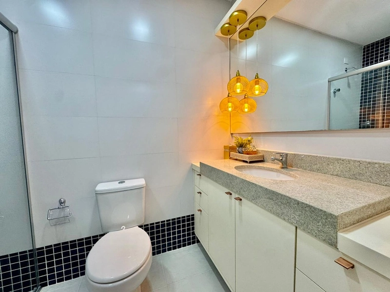 VENDE APARTAMENTO FINAMENTE MOBILIADO E DECORADO EM ZONA NOBRE: 18ª foto da galeria de imagens do imóvel