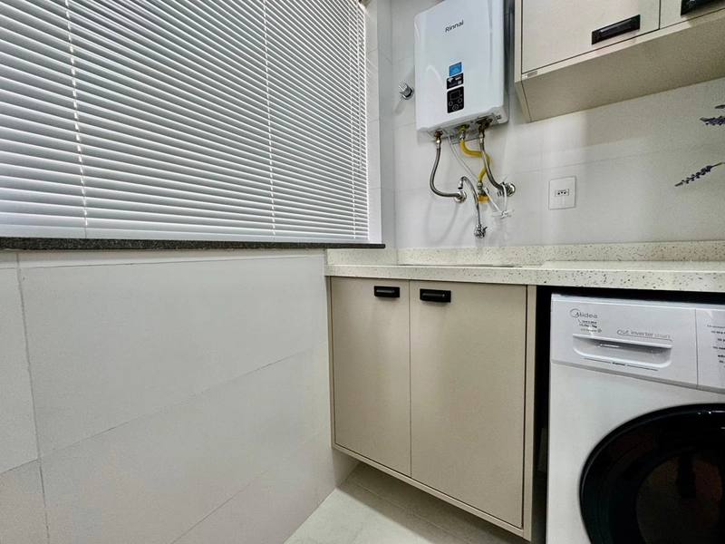 VENDE APARTAMENTO FINAMENTE MOBILIADO E DECORADO EM ZONA NOBRE: 12ª foto da galeria de imagens do imóvel