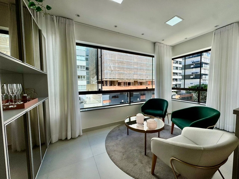 VENDE APARTAMENTO FINAMENTE MOBILIADO E DECORADO EM ZONA NOBRE: 8ª foto da galeria de imagens do imóvel