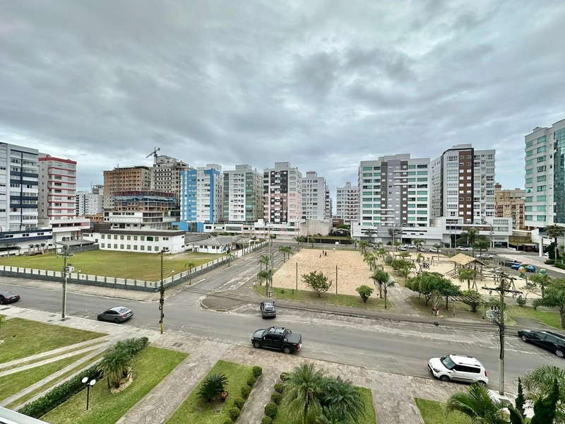 Apartamento Amplo de 3 Dormitórios com Vista para a Praça: 23ª foto da galeria de imagens do imóvel