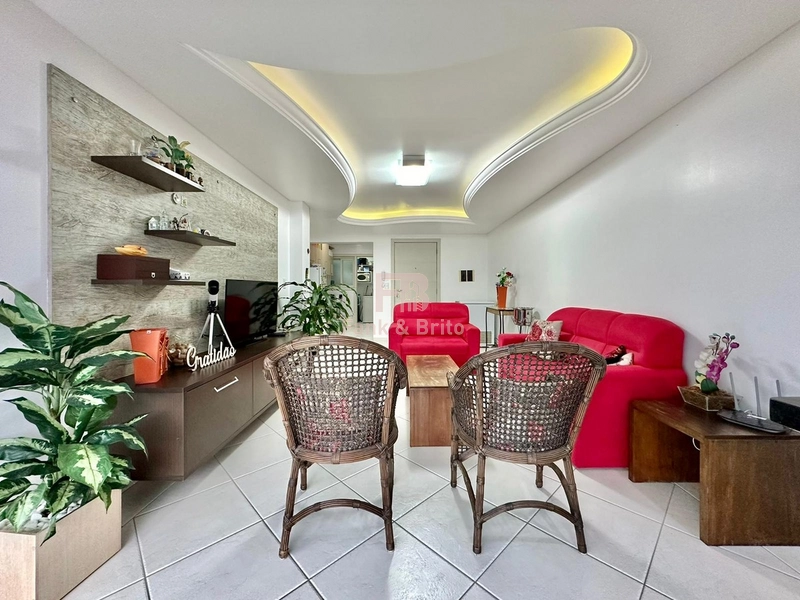 Apartamento Amplo de 3 Dormitórios com Vista para a Praça: 5ª foto da galeria de imagens do imóvel