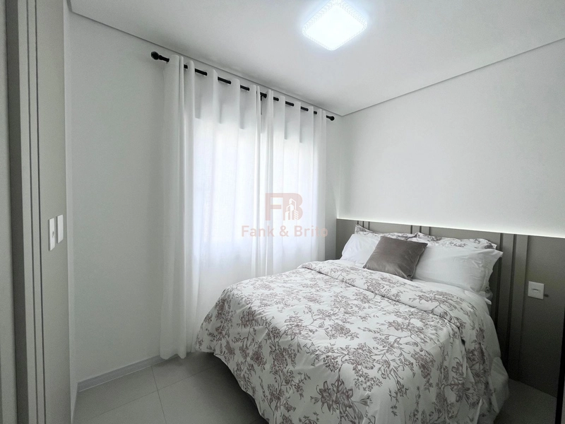 Dois dormitórios de Frente no bairro Navegantes: 10ª foto da galeria de imagens do imóvel