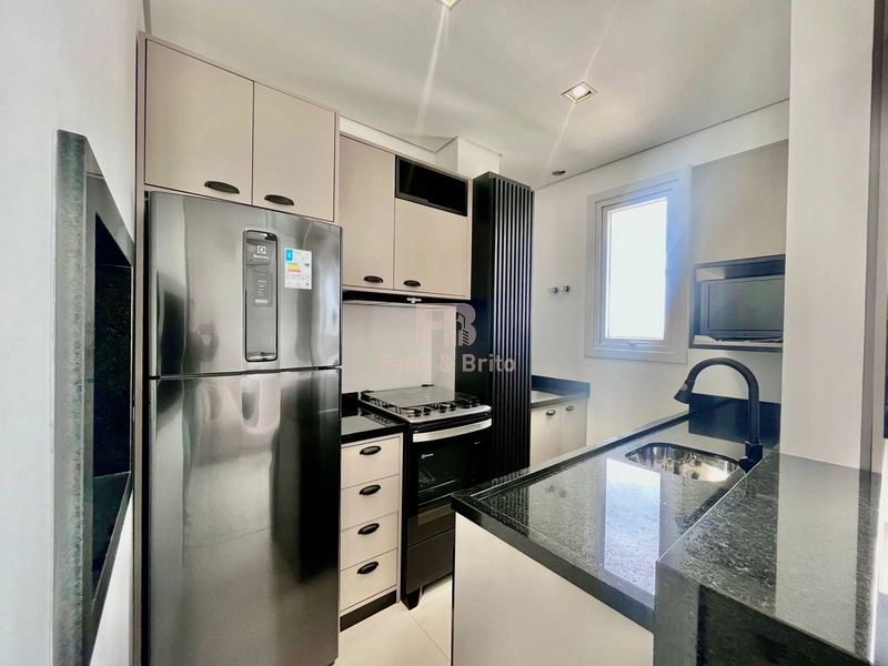 Dois dormitórios de Frente no bairro Navegantes: 5ª foto da galeria de imagens do imóvel