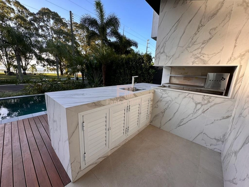 MANSÃO DENTRO DO CONDOMÍNIO VELAS DA MARINA: 10ª foto da galeria de imagens do imóvel