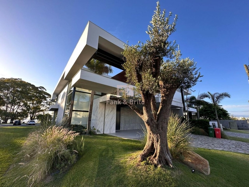 MANSÃO DENTRO DO CONDOMÍNIO VELAS DA MARINA: 1ª foto da galeria de imagens do imóvel