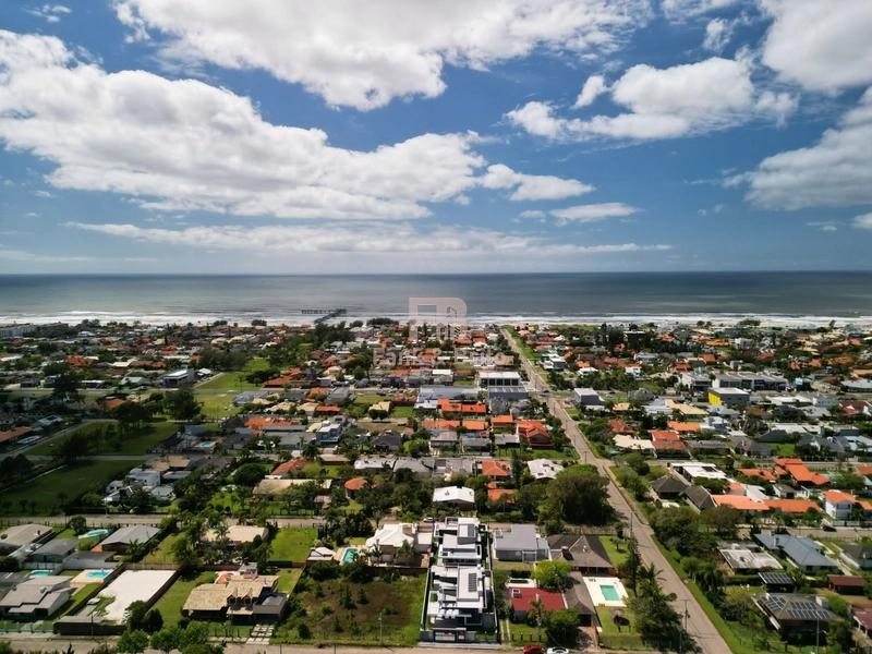 CASA DE 4 DORMITÓRIOS A VENDA EM ATLANTIDA, XANGRI-LA: 4ª foto da galeria de imagens do imóvel