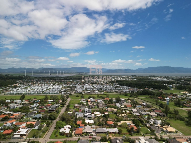 CASA DE 4 DORMITÓRIOS A VENDA EM ATLANTIDA, XANGRI-LA: 8ª foto da galeria de imagens do imóvel