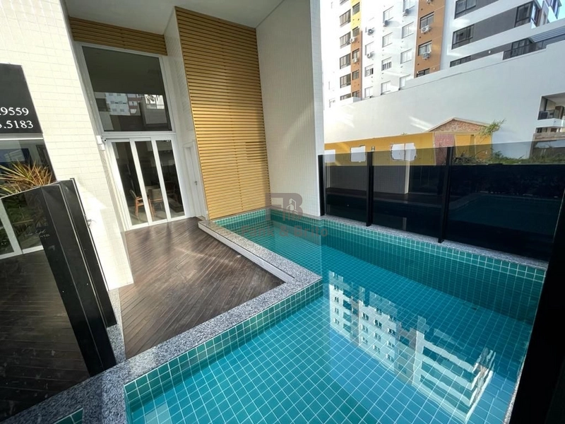 VENDE APARTAMENTO DUAS QUADRAS DO MAR AOS PÉS DA AVENIDA UBIRAJARA: 17ª foto da galeria de imagens do imóvel