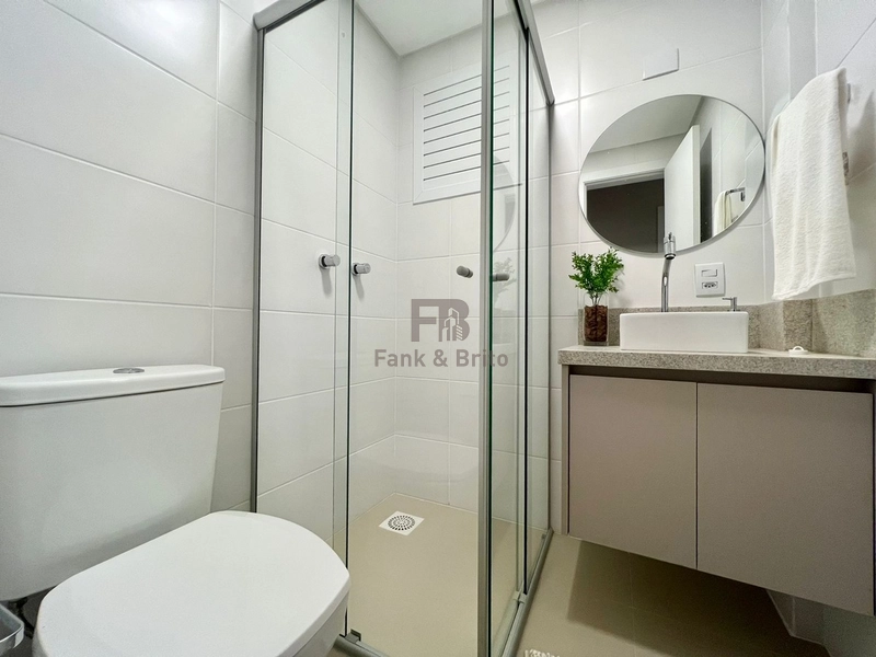 VENDE APARTAMENTO DUAS QUADRAS DO MAR AOS PÉS DA AVENIDA UBIRAJARA: 12ª foto da galeria de imagens do imóvel