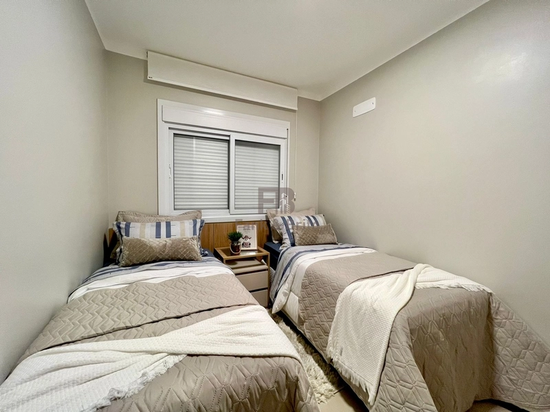 VENDE APARTAMENTO DUAS QUADRAS DO MAR AOS PÉS DA AVENIDA UBIRAJARA: 13ª foto da galeria de imagens do imóvel