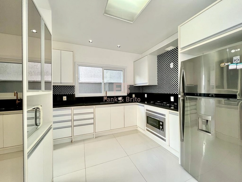 Casa com 5 dormitórios à venda no condomínio Condado de Capão: 4ª foto da galeria de imagens do imóvel