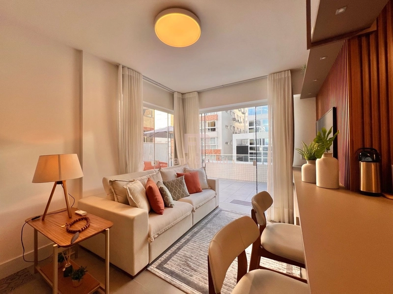 Mobiliado e decorado com terraço.: 13ª foto da galeria de imagens do imóvel
