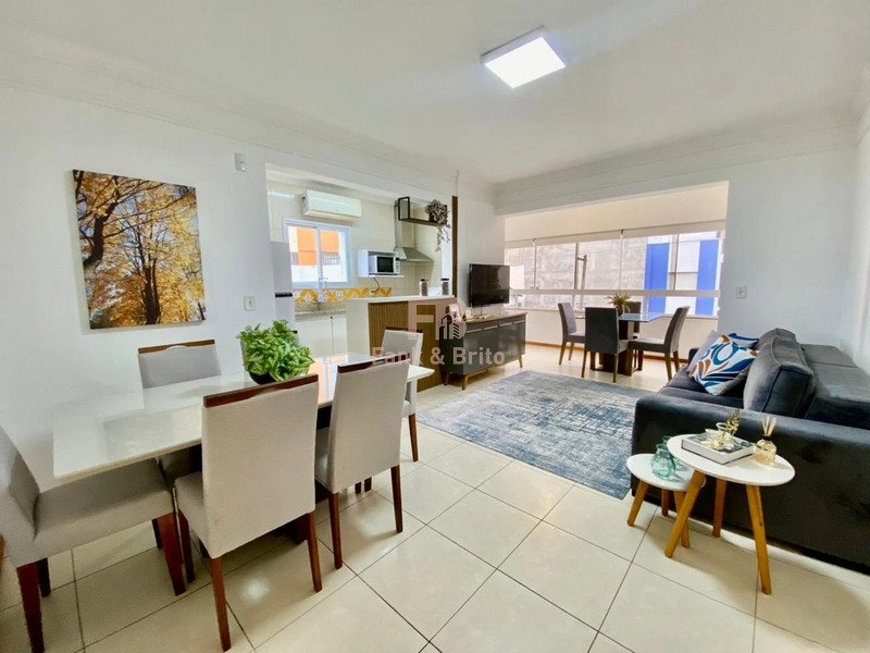 SACADÃO DE FRENTE: 8ª foto da galeria de imagens do imóvel