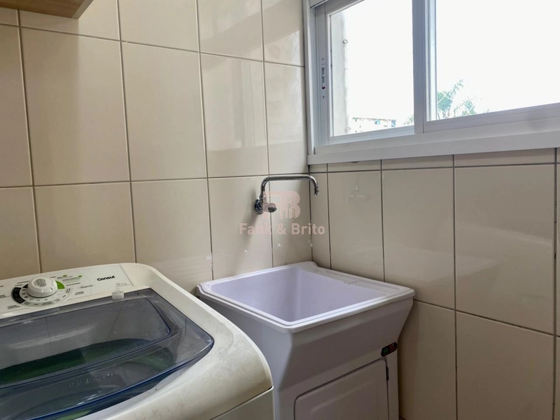 SACADÃO DE FRENTE: 14ª foto da galeria de imagens do imóvel