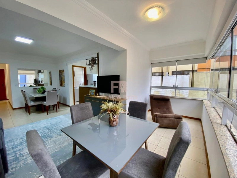 SACADÃO DE FRENTE: 3ª foto da galeria de imagens do imóvel