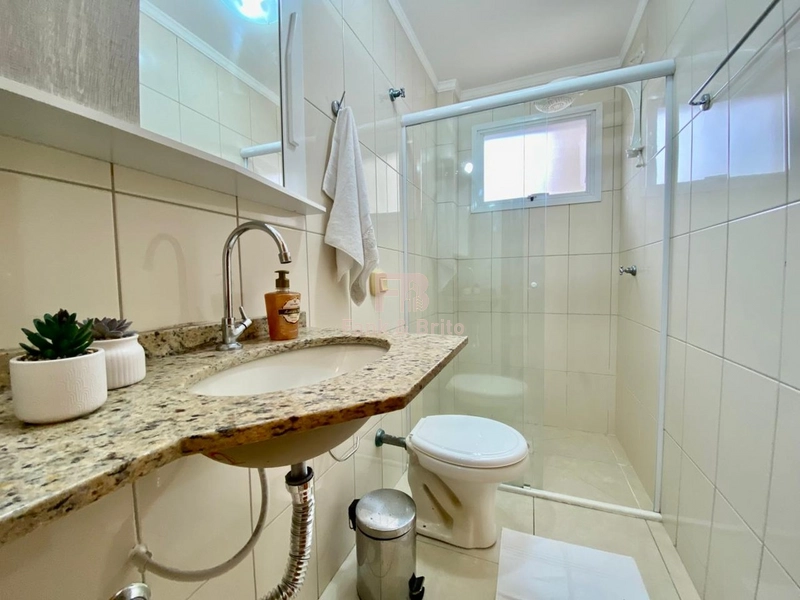 SACADÃO DE FRENTE: 19ª foto da galeria de imagens do imóvel