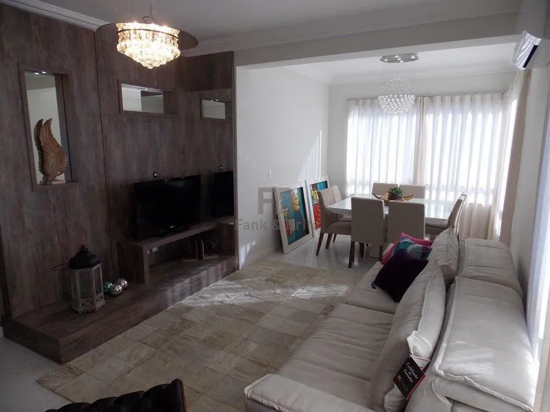 FRENTE PARA PRAÇA ARBORIZADA, FINAMENTE DECORADO!: 8ª foto da galeria de imagens do imóvel