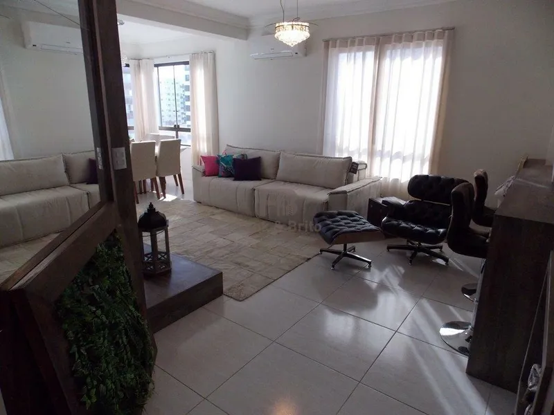 FRENTE PARA PRAÇA ARBORIZADA, FINAMENTE DECORADO!: 6ª foto da galeria de imagens do imóvel