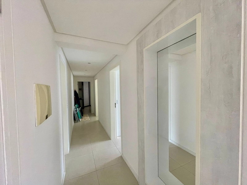 RARIDADE- AMPLO APARTEMENTO DE 3 DORMITÓRIOS.: 11ª foto da galeria de imagens do imóvel