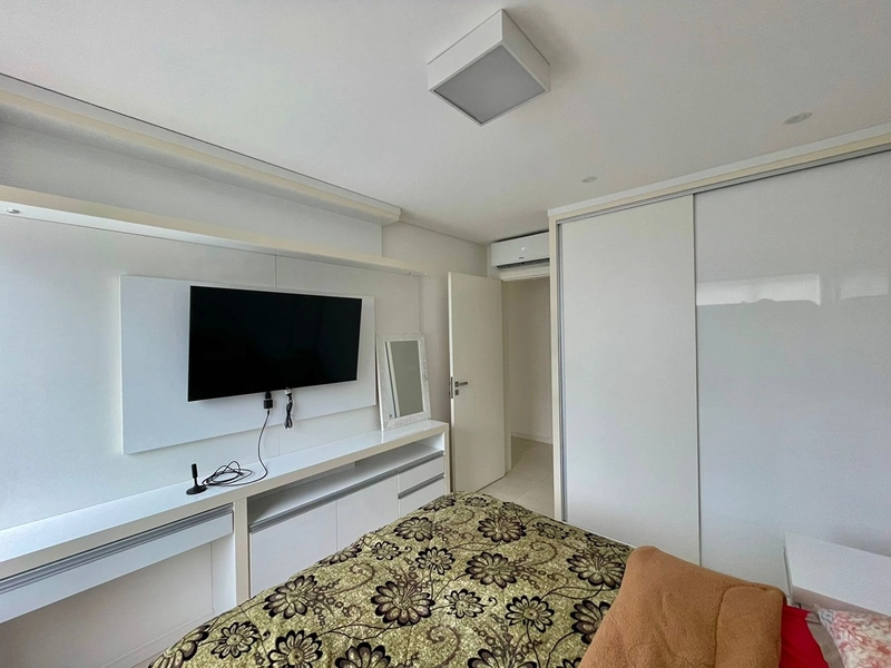 RARIDADE- AMPLO APARTEMENTO DE 3 DORMITÓRIOS.: 6ª foto da galeria de imagens do imóvel
