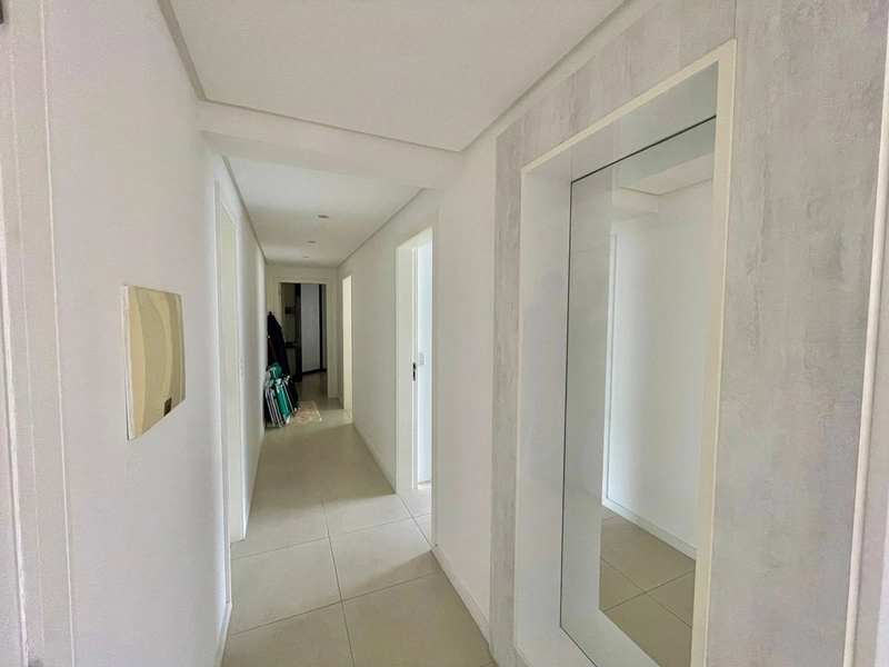 RARIDADE- AMPLO APARTEMENTO DE 3 DORMITÓRIOS.: 10ª foto da galeria de imagens do imóvel